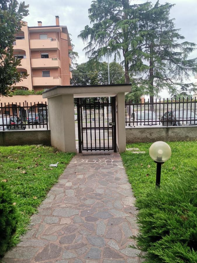 B&B Busto Garolfo Ngoại thất bức ảnh